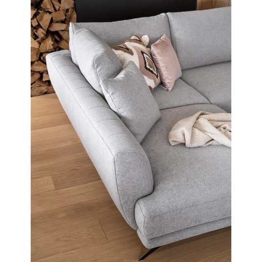 Kampinė sofa Larde su patalynės dėže, audinys Nube 40