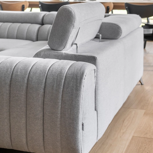 Kampinė sofa Louis su patalynės dėže, audinys Flores 5