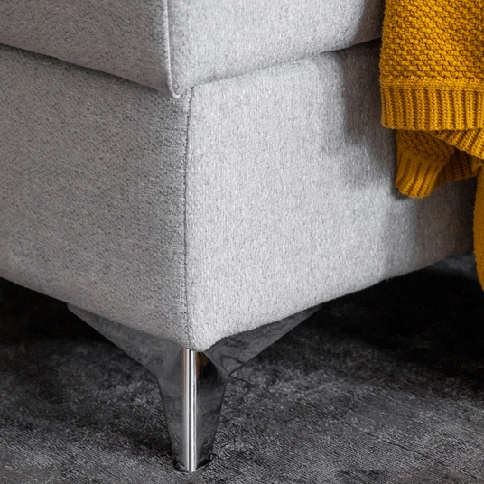 Kampinė sofa Louis su patalynės dėže, audinys Flores 5