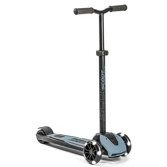 Scoot & Ride Highwaykick 5 LED Steel