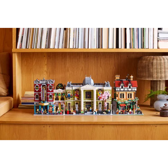 LEGO® 10350 Ikoonid Tudori nurgakodu LEGO® 10350 Icons Tudor Corner House