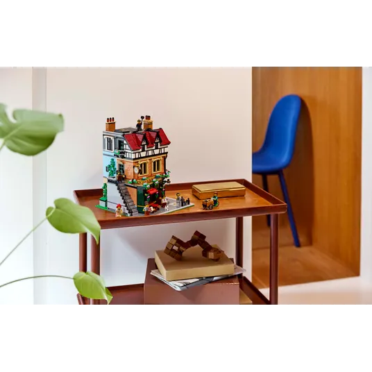 LEGO® 10350 Ikoonid Tudori nurgakodu LEGO® 10350 Icons Tudor Corner House