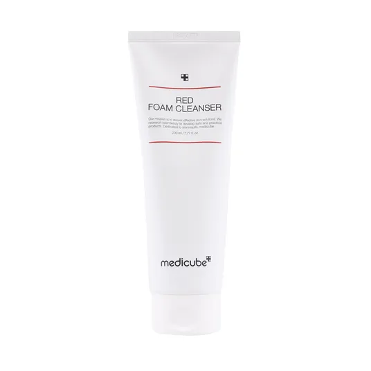 Medicube - Cleansing foam against imperfections for oily and problematic skin Red Foam Cleanser 120 ml