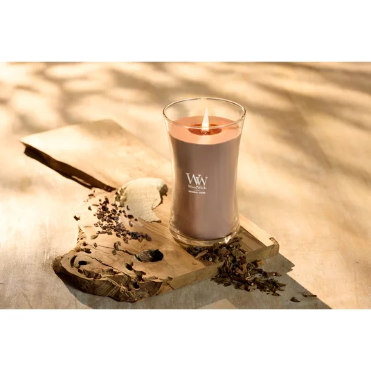 WoodWick Patchouli Cream 610g