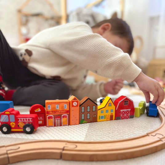 TOOKY TOY puidust hoonete ja figuuride komplekt City