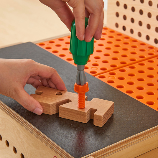 MASTERKIDZ STEM töötoa laua tarvikute komplekt 111 el.