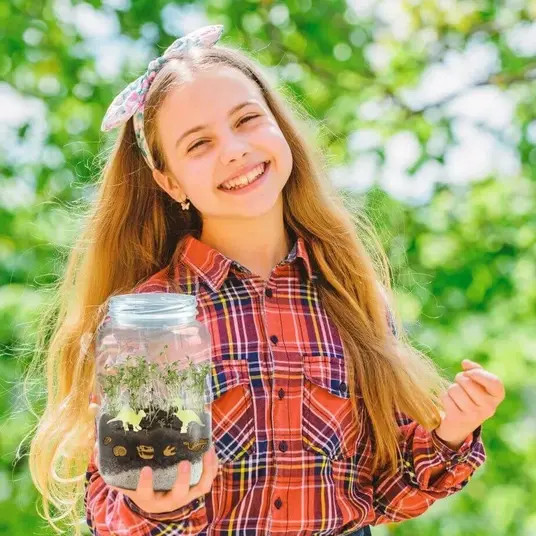 „Science 4 You“ – TREFLi dinosauruste terrarium