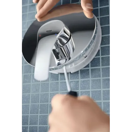 Grohe Eurosmart – į sieną įmontuojamas dušo maišytuvas, chromas 19451002
