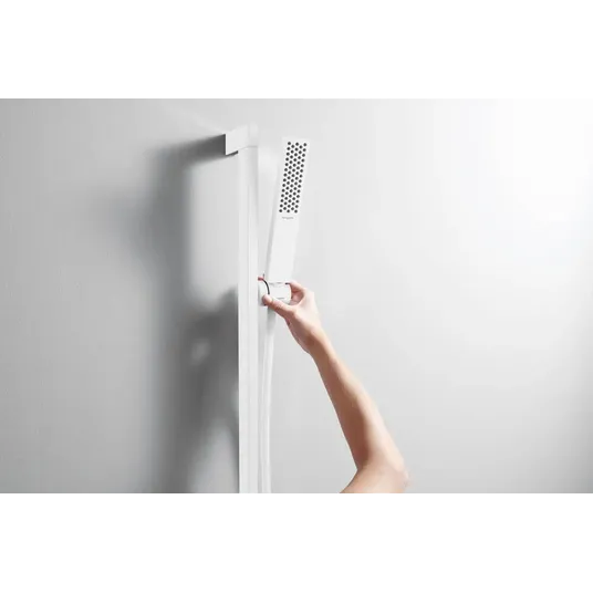 Hansgrohe Pulsify E – dušo komplektas: rankinis dušas, stovas ir žarna, EcoSmart, balta matinė 24380700
