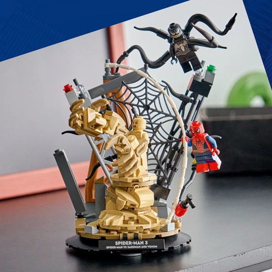 LEGO® 76334 | Marvel Eeppinen taistelu: Spider-Man vastaan Sandman