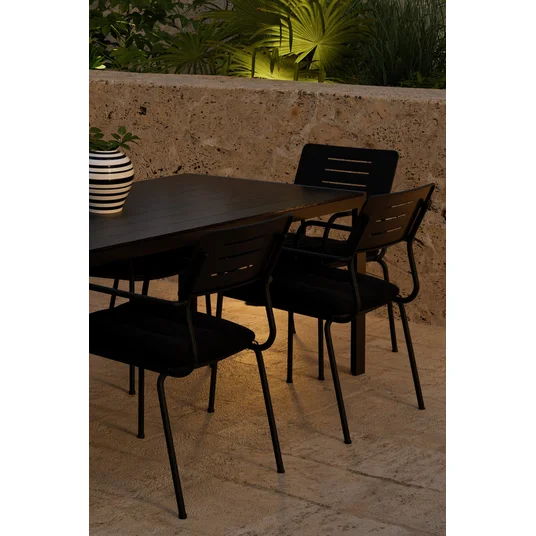 Break Table - Black with 6 Nicke Chair - Black