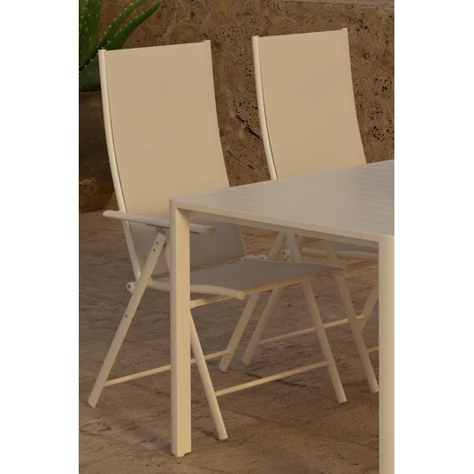Giardini stalas – smėlio spalvos su 4 Levanzo kėdėmis – smėlio spalvos