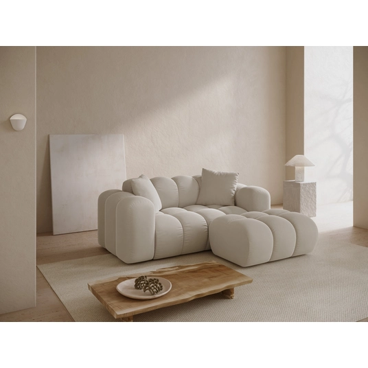 Sametist pouf, "Treno", 1 iste, 90x70x42 cm, valmistatud Euroopas.