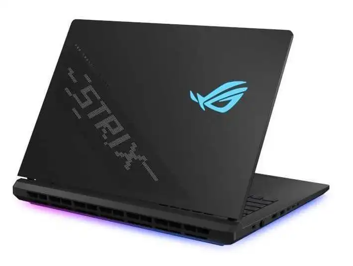 ASUS ROG Strix SCAR 18 G835LW-U9642X