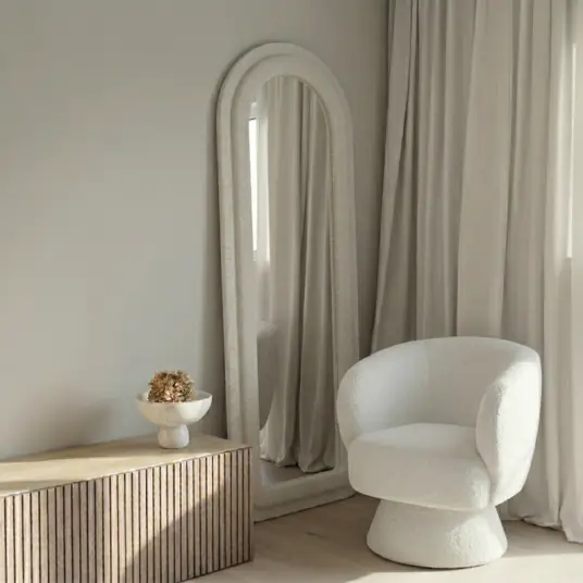 Veidrodis Riflesso, lanko formos, 60 × 160 cm, bouclé, baltos spalvos