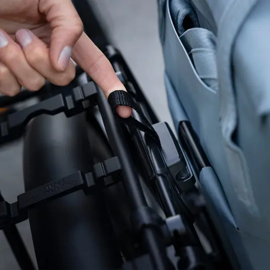 Dviračio bagažinės šoninis rėmas Thule InLock universal panel
