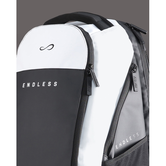 Reppu ENDLESS Axys Musta/Valkoinen