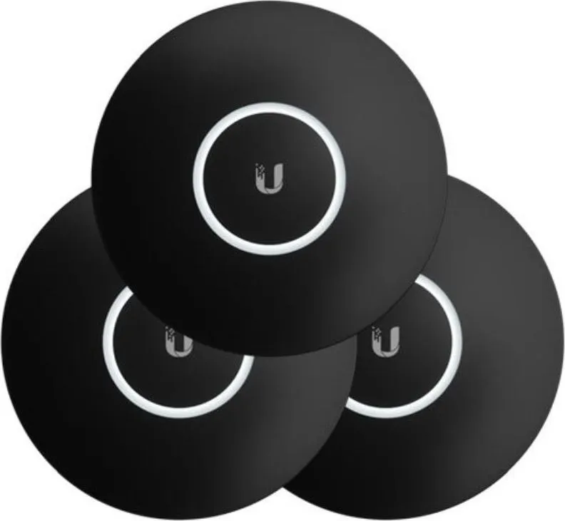 "Ubiquiti" trīs "UAP-nanoHD" uzgaļu