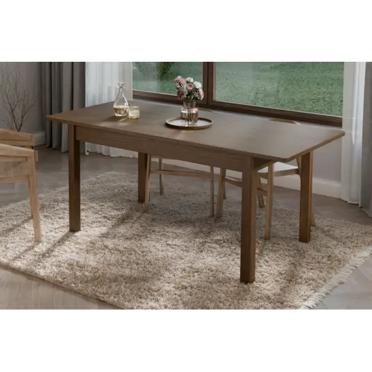 Elutoa komplekt koos kummutiga, vitriiniga ja lauaga, „set-yov“, kõrgus 137 cm