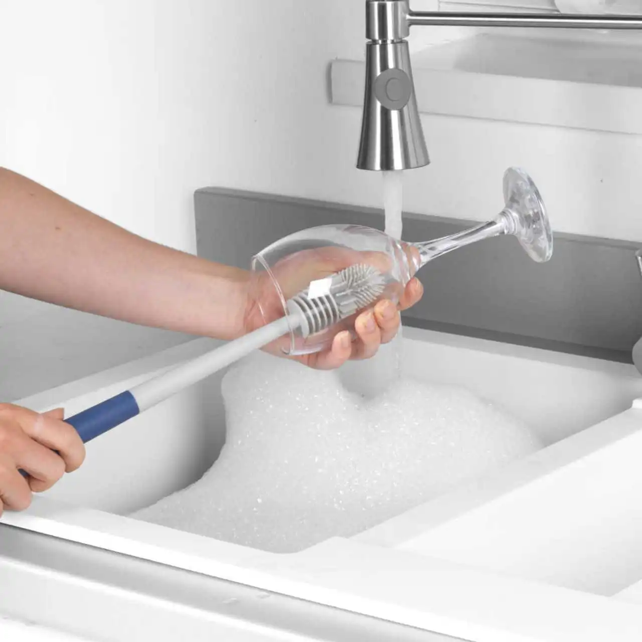 Beldray LA032807FEU7 Deep Clean Rubber Bottle
