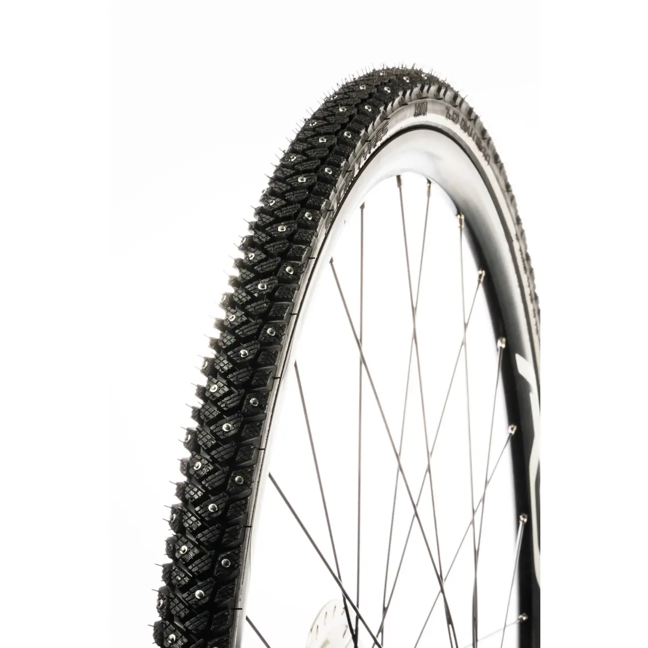 Naglu riepa SUOMI TYRES Wheel W106