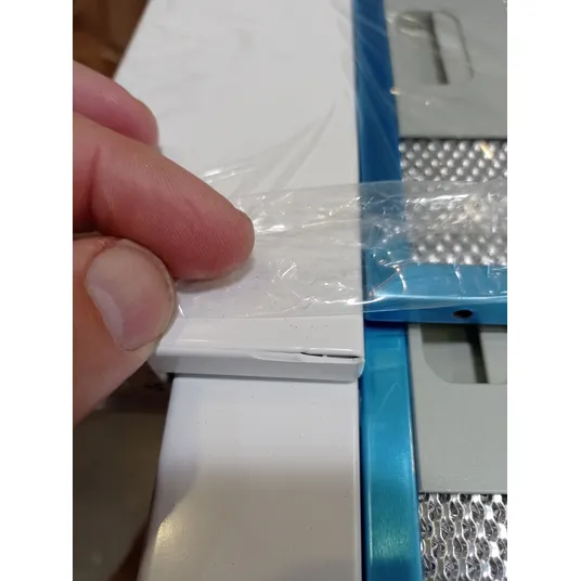 Įmontuojamas ištraukiamas gartraukis Whirlpool AKR 749/1 WH (defektuota prekė)