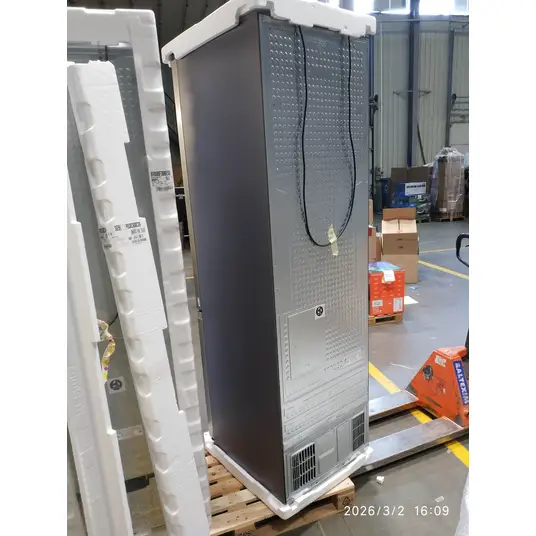 Ledusskapis Samsung RB38C600CS9/EF (bojāts)